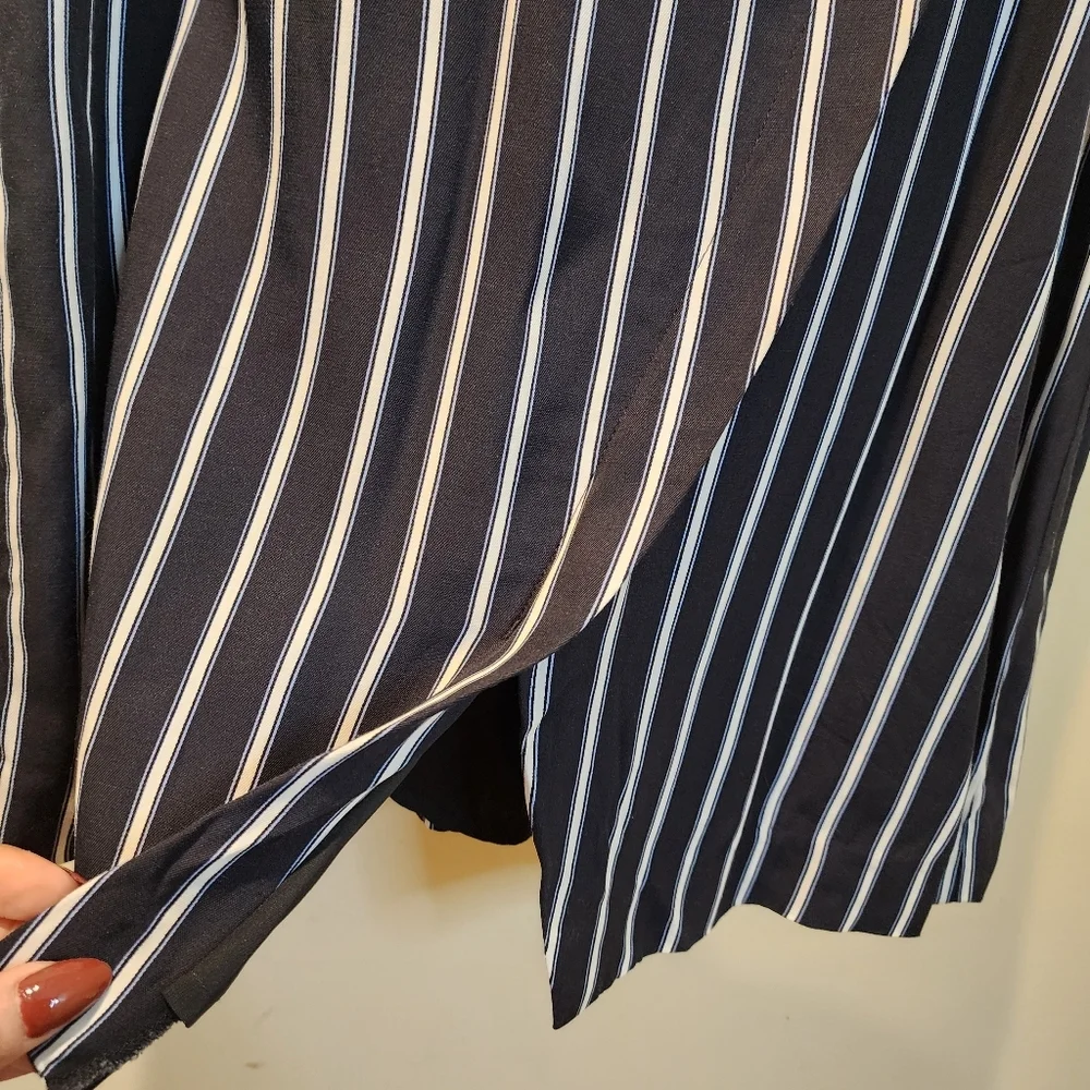 LOFT Black and Blue  Striped Skirt Size  8